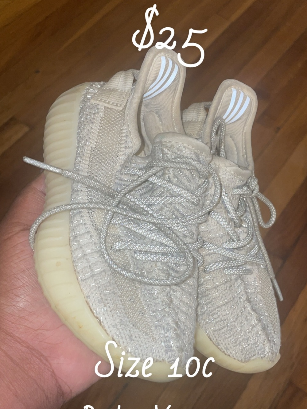 Yeezy Kids Sneakers in Light Beige/Cream